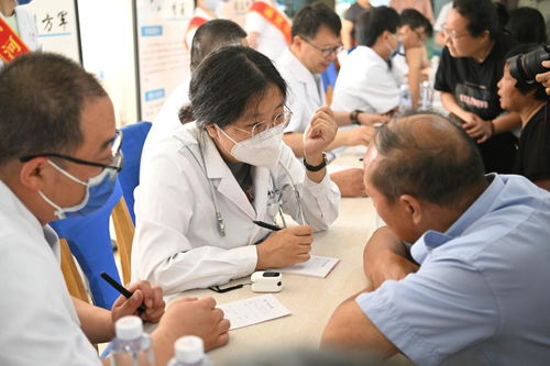 河北新河 義診下基層送健康 教育咨詢服務暖民心